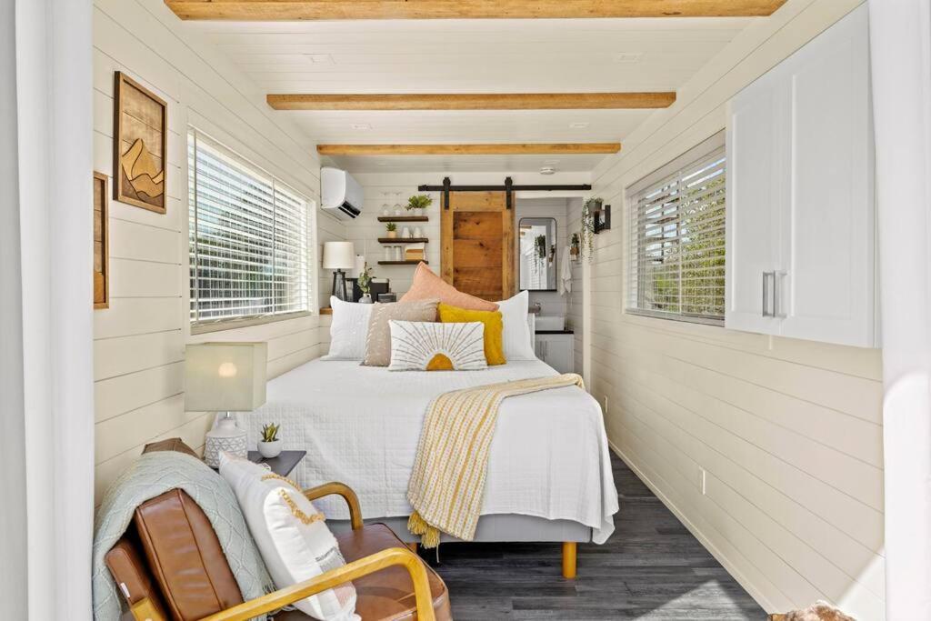 Ferienhaus New The Sunrise Cozy Container *